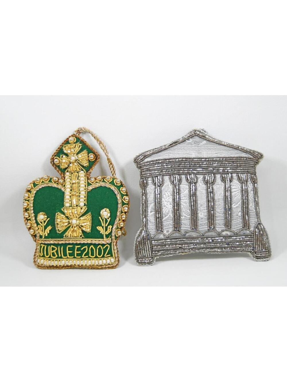2002 Queen Elizabeth Jeweled Platinum Jubilee Royal Collection Ornament Partheno